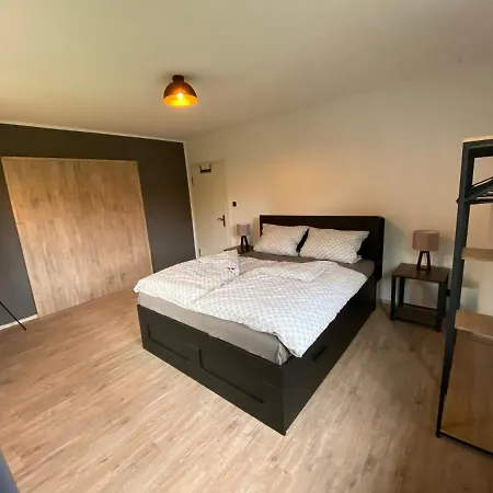 Ferienhaus Idylleschlade شقة Finnentrop